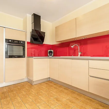 Margi Brandy - Gaja Apartment *